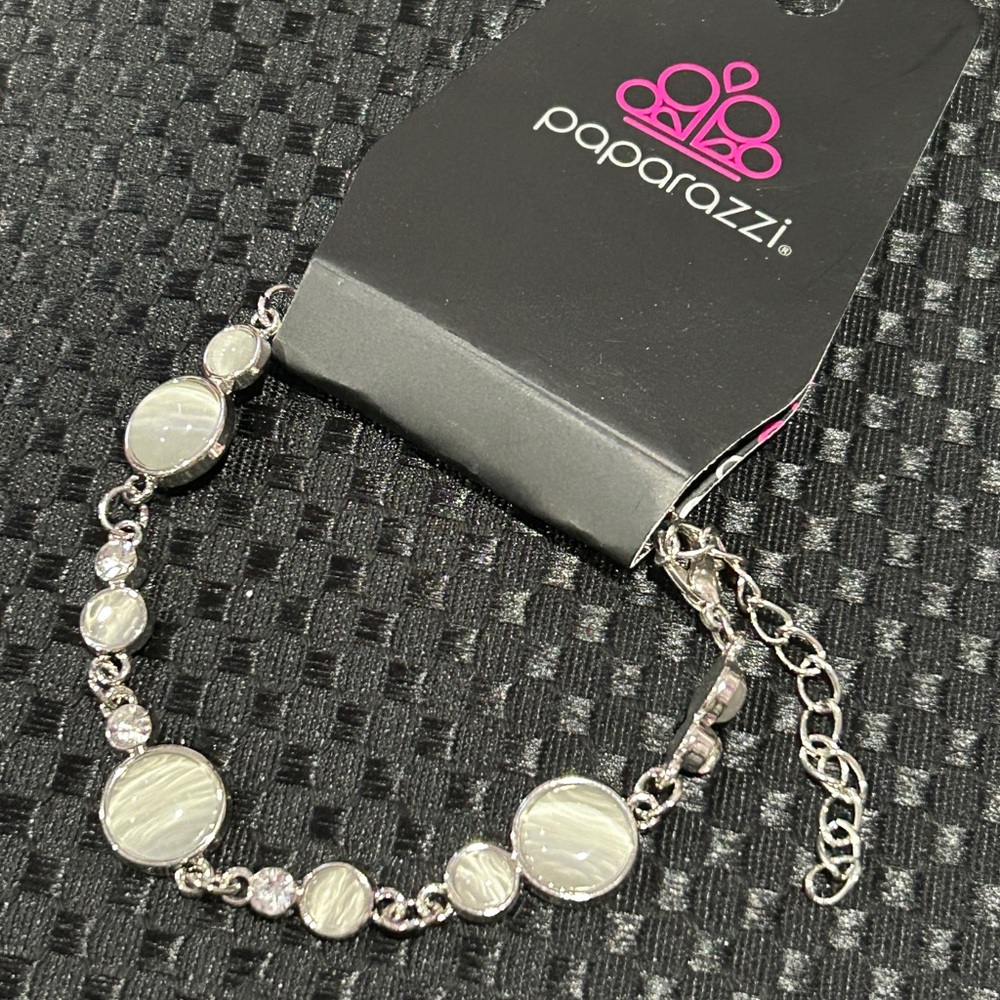 Paparazzi Silver and White Bracelet